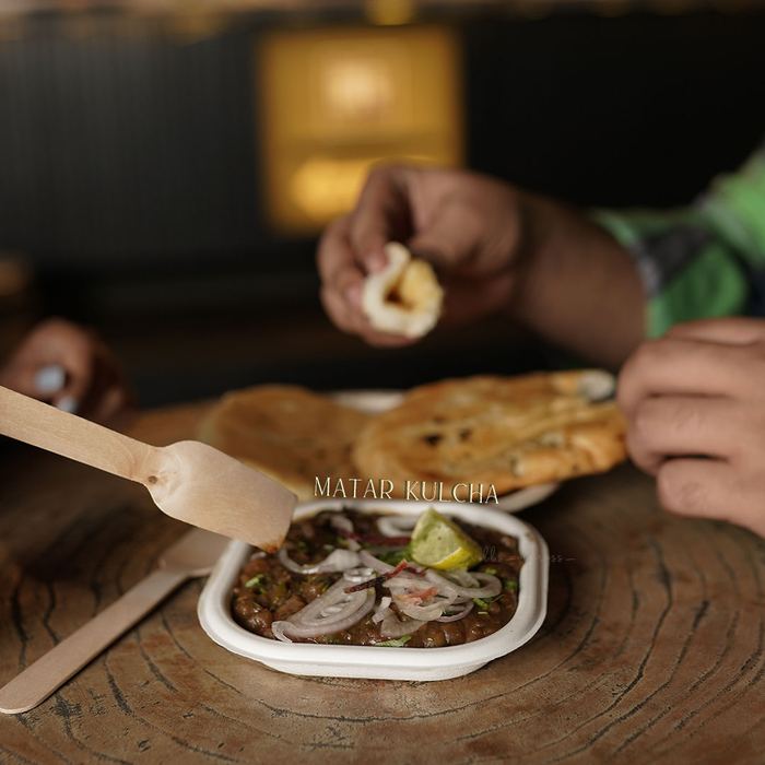 Matar Kulcha